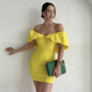 NWT Blogger Favorite Zara Yellow Ruched Balloon Dress Size S